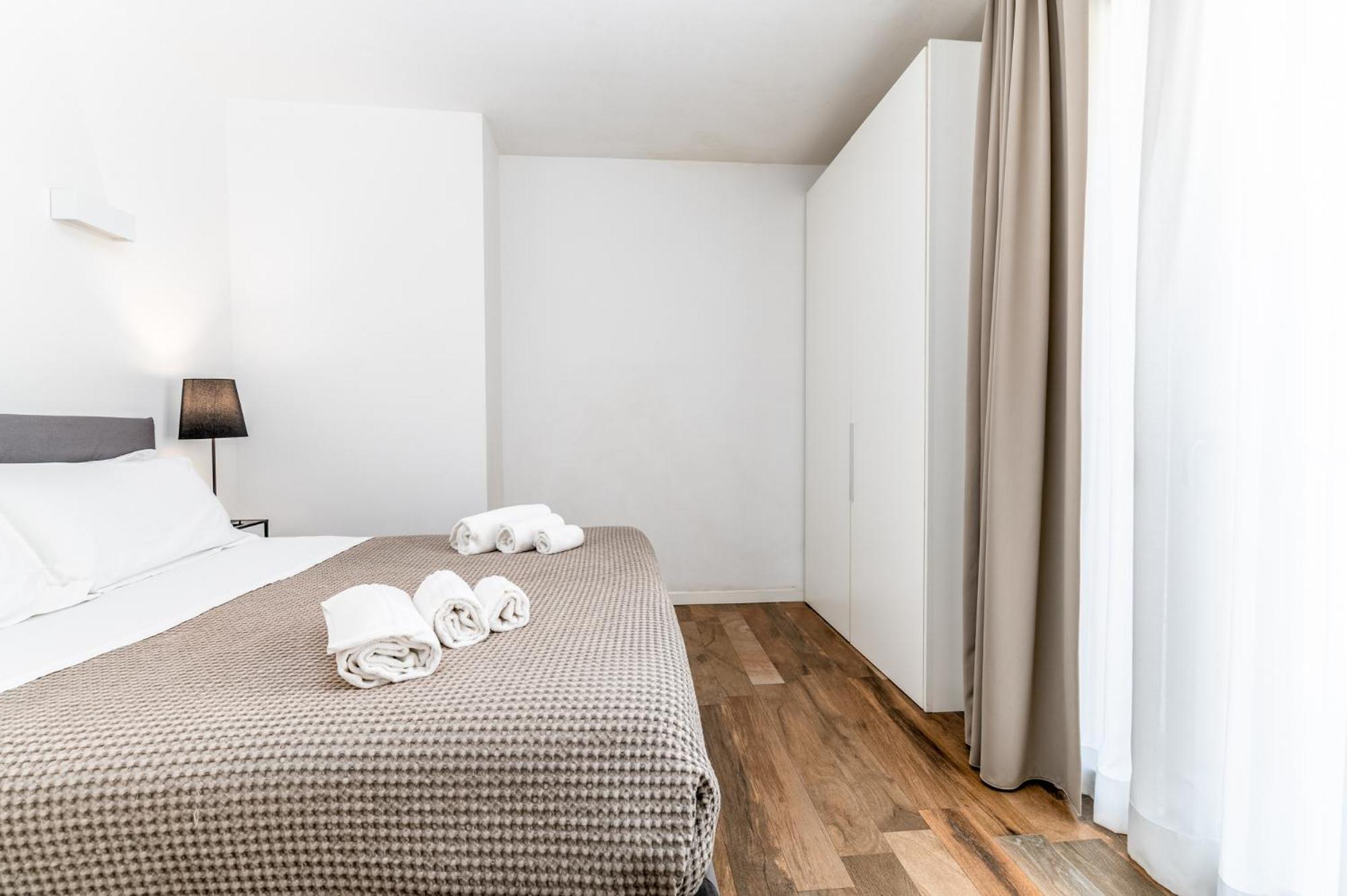 Santo Stefano Raro Rooms Collection 브린디시 외부 사진